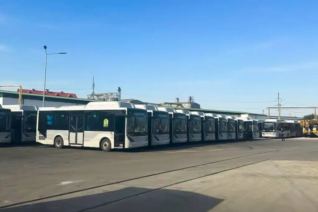Zamonaviy avtobuslar